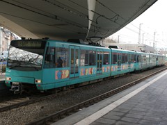 Ein Zug der Linie U2 gefhrt von U-4 519