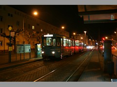 Die aufgegebene Station Eckenheimer Landstrae / Marbachweg bei Nacht