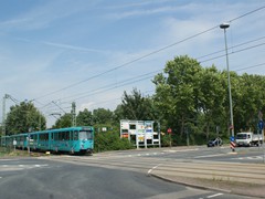 Die Kreuzung Heerstraße / Ludwig-Landmannstraße vor dem großen Umbau.