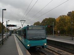 Die Station Stephan-Heise Straße ist erreicht. Bis auf den U-4 Wagen waren alle Stadtbanwagentypen auf der Linie U6 im planmäßigen Einsatz.