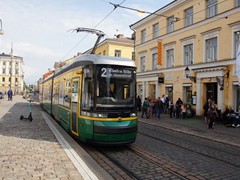 Artic / MLNRV 3 Wagen 430 an der Station Senaatintori