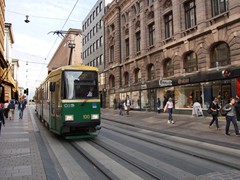Wagen 100 in der Aleksanterinkatu fast Fußgängerzone