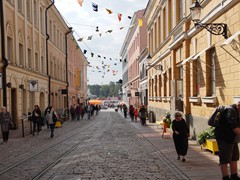 ....durch diese Gasse