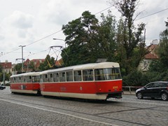 Zufahrt zur Station .....