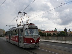 Gefolgt von einem Tatra T3R.PLF