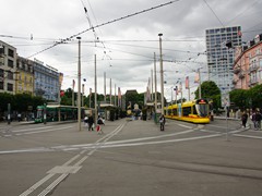 Am Bahnhof