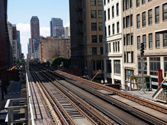 Hier ein Blick vom Bahnsteig der Station "Adams / Wabash" auf die Trasse zur "Tower Junction".