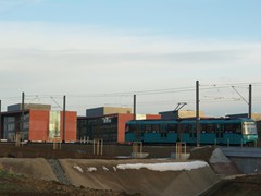 U-5 Solo am Riedberg. Die neuste Generation der Stadtbahnwagen