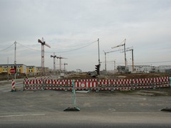Der Hof ist nun weg, erste Trassierungsarbeiten beginnen.