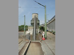 Das Förderband des Schotterbunkers