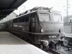 110 109 5 in Frankfurt als noch Post und Gepäck in Reisezügen transportiert wurde