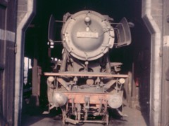 BR 023 in passgenauem Schuppen