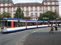 Modernes am Schloß