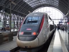 Ein TGV 4714 Duplex der Baureihe 2900 