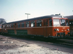 ETA 515 127-9 beim Aufladen der Batterien in Limburg an der Lahn