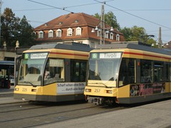 Begegnung der Liie 6 am Hauptbahnhof