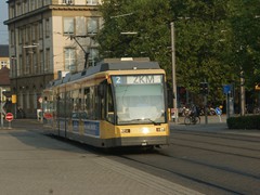 Hier ein 2.65 breiter Niederflurwagen vom Typ GT8-70D/N"