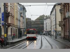 Am Eröffnungstag verkehrten alle Stadtbahn Typen auf der Linie U5, hier solo der Museums U-2 303