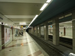 Die nächste Station Nordwest Zentrum ist dann unterirdisch. Endstation bis 1974