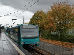 Gleis 3 in Heddernheim belegt. Hier starten die Züge die in Heddernheim in Richtung Norden ausschieben.