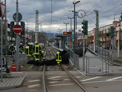 War es der Sturm Xynthia der am 28.02.2010 das Dach der Häuser auf die Station Heerstraße fegte?